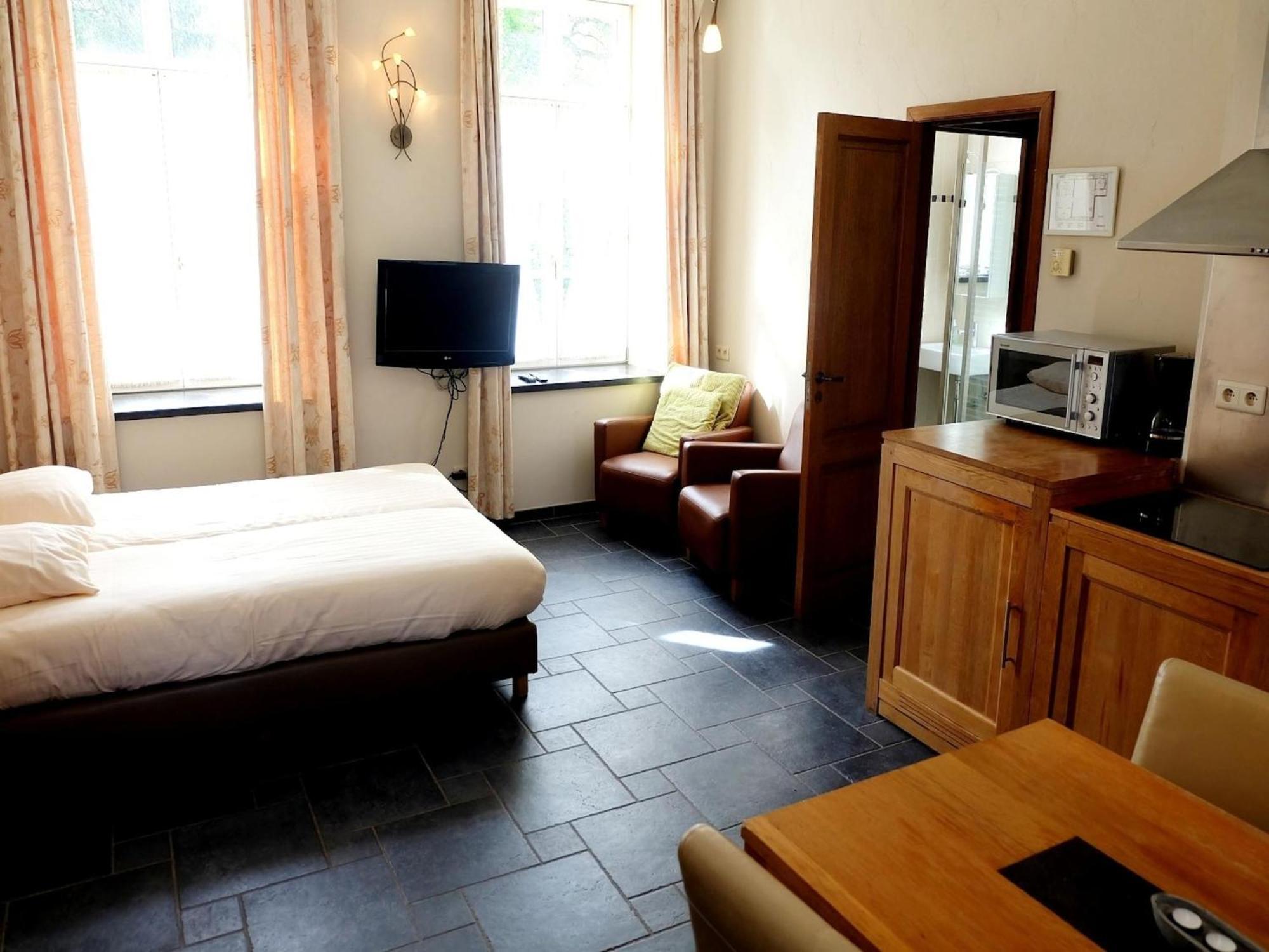 Stationed Between Spa And Liege Apartment In Aywaille Exterior foto