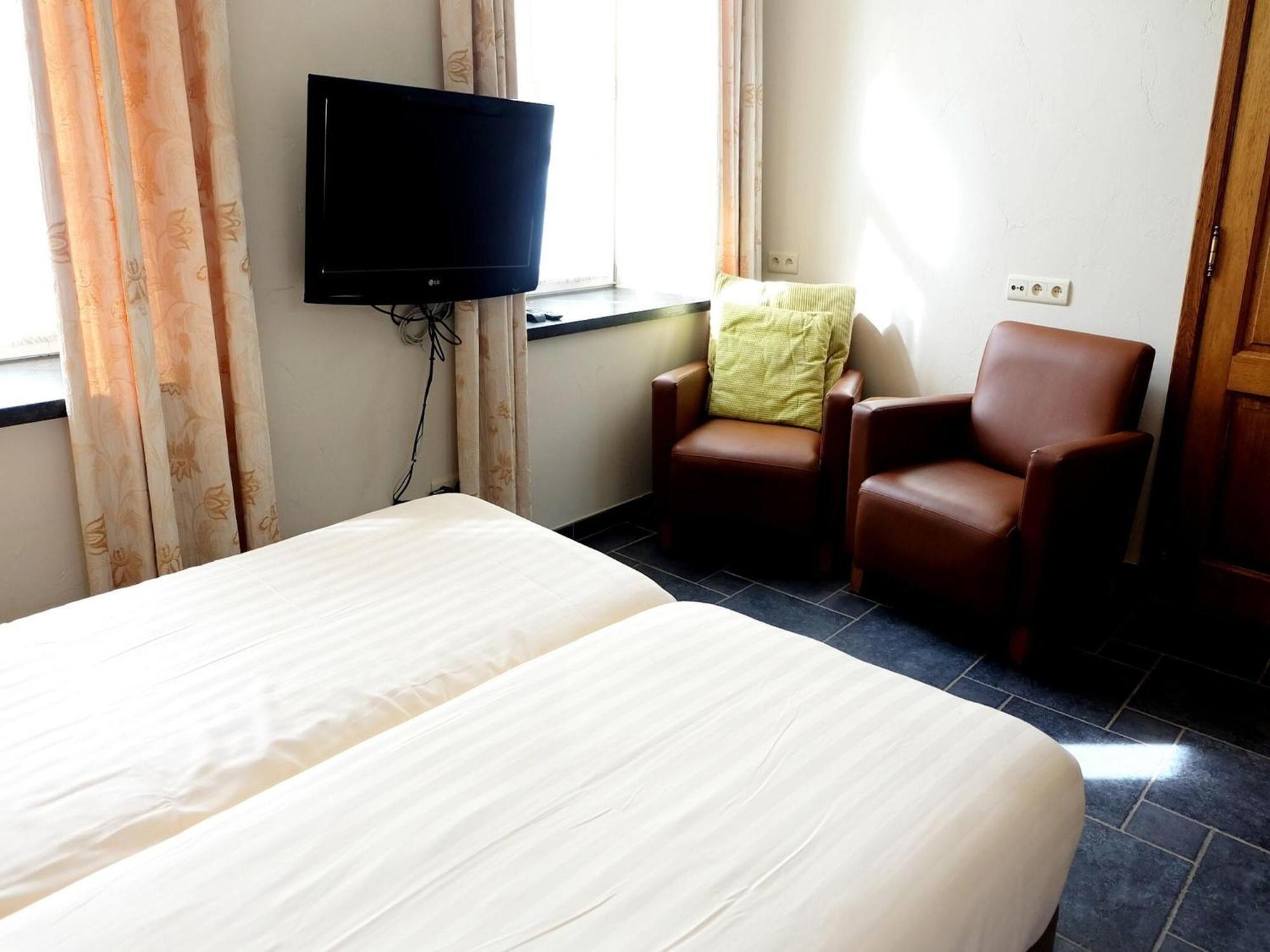Stationed Between Spa And Liege Apartment In Aywaille Exterior foto